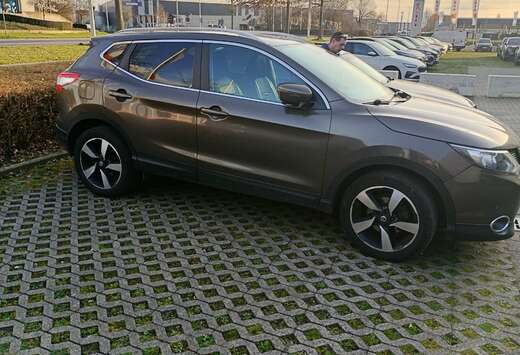 Nissan 1.2 DIG-T Xtronic 360