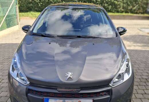 Peugeot 208 1.2 PureTech GT Line S