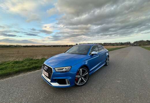 Audi 2.5 TFSI Quattro S tronic