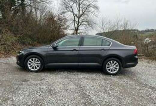 Volkswagen Passat 1.6 CR TDi Comfortline