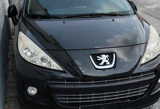 Peugeot CC 1.6i 16v Pack