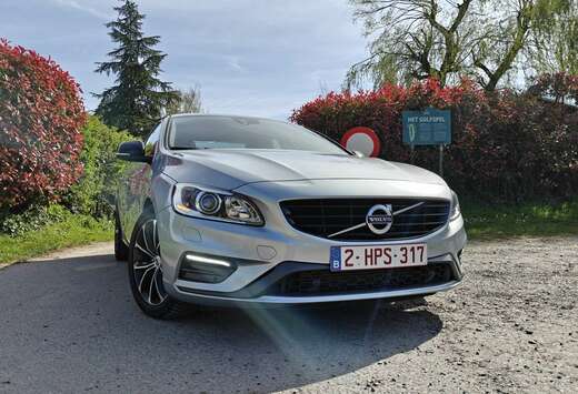 Volvo D4 Geartronic Momentum