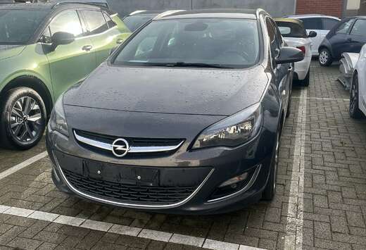 Opel Sports Tourer 1.4 Turbo Essentia