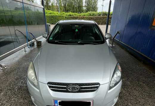 Kia 2.0i Sport