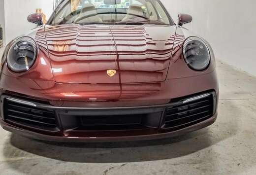 Porsche Targa 4S Heritage Design Edition