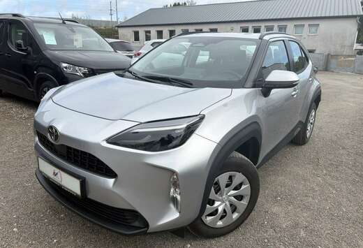 Toyota 1.5 TNGA HEV 2WD CVT Dynamic