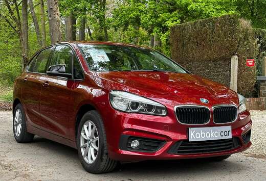 BMW 218i 136cv/ATTELAGE/GPS/CAPTEURS AR/A.C/GARANTIE