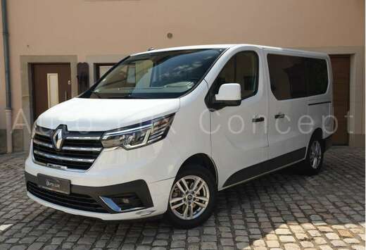 Renault Passenger INTENS L1 Blue dCi 150 EDC