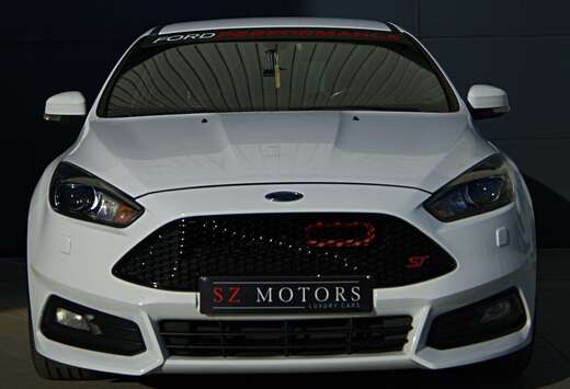Ford 2.0 EcoBoost ST Leder Electrische Zetels  Uniek