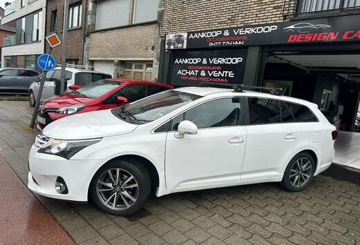 Toyota Essence *Boite Automatique*Cuir*Navigation*Gar ...