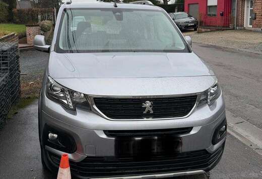 Peugeot 1.5 BlueHDi//EURO6D//NAVI//CLIM