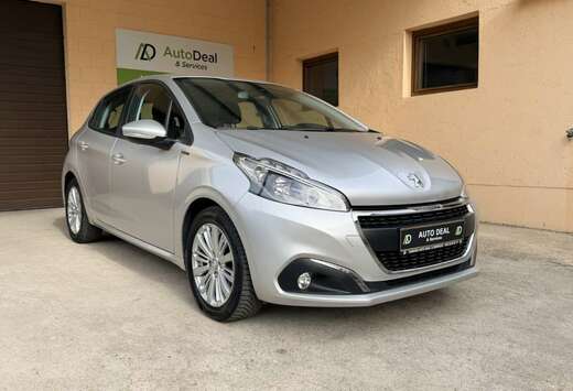 Peugeot 1.2 Signature 45.000km