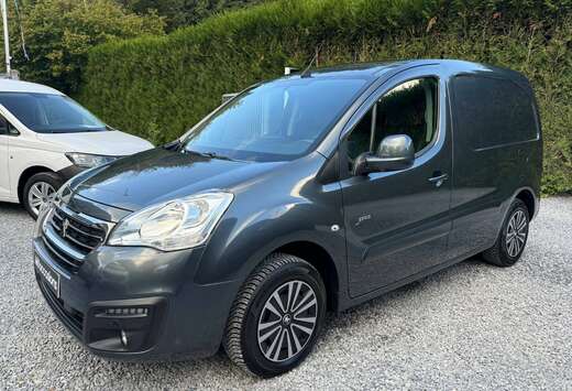 Peugeot GALICIA - 1.6 HDi - 3 PLACES - UTILITAIRE - 1 ...