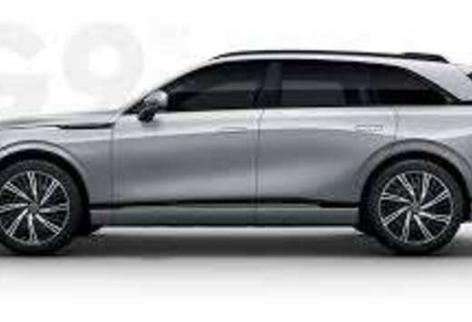 AWD Performance 98kwh New / Trekhaak / Premium