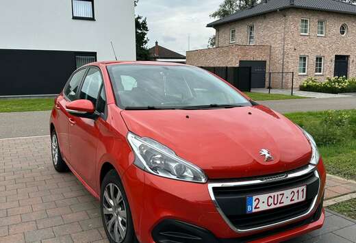 Peugeot Automaat zeer propere auto