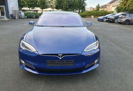 Tesla 100 D