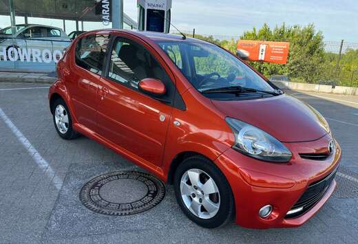 Toyota Aygo 1.0i Orange Spice