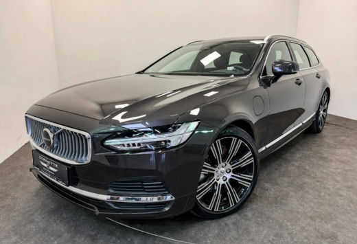 Volvo 2.0 T6 PHEV CORE AUTO 4WD