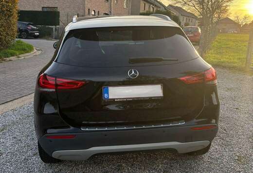 Mercedes-Benz GLA 200 d