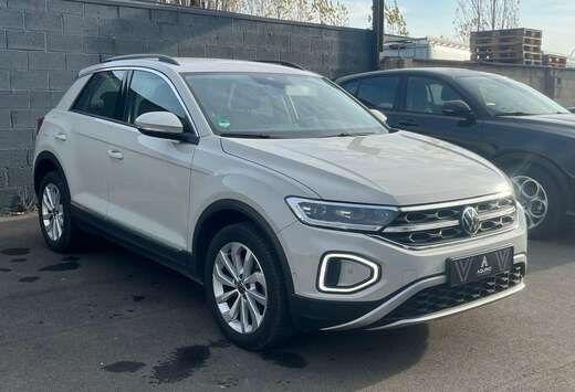 Volkswagen NAVI / ALCANTARA / CLIM / RADAR AV&ARR