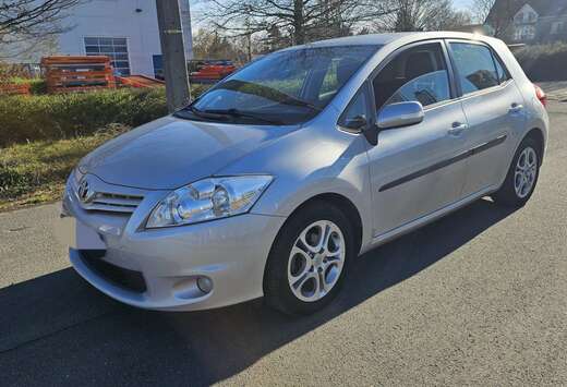 Toyota 1.33 VVT-i Edition, Climatisation, Navigation