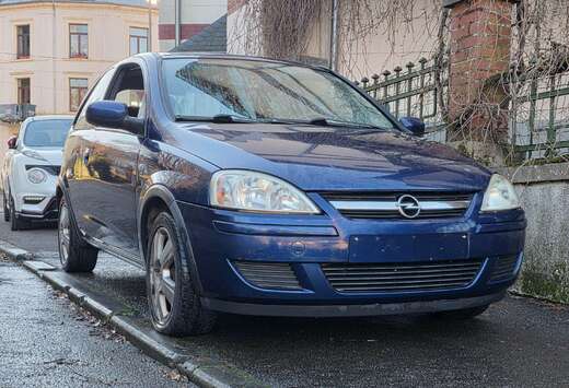 Opel Corsa 1.4i XEP 16v TomTom