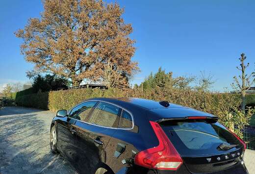 Volvo V40 D2 Momentum