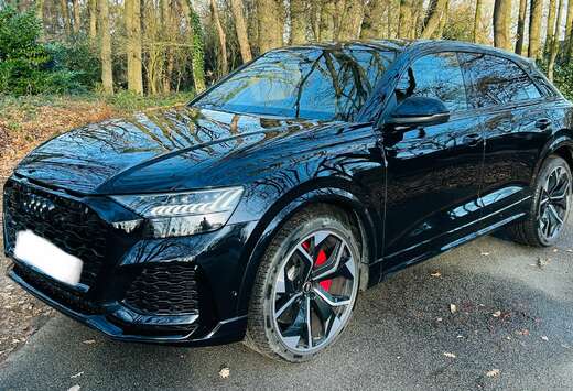 Audi RS Q8 TFSI quattro tiptronic