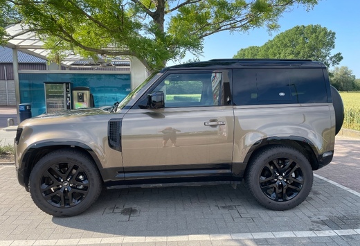 Land Rover Defender 90 X-Dynamic SE - GARANTIE