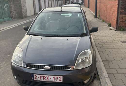 Ford 1.4i 16v Ghia Durashift