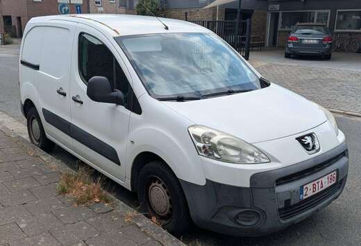 Peugeot 1.6 HDi L1H1 Confort 120