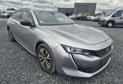 Peugeot SW 1.2i / Marchand ou Export