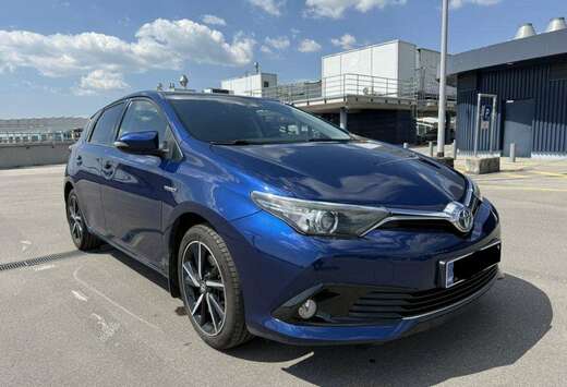 Toyota 1.8i HSD Premium CVT