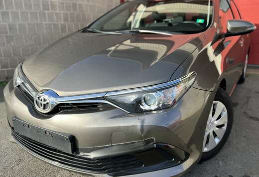 Toyota SW 1.33i VVT-i Comfort + CLIM