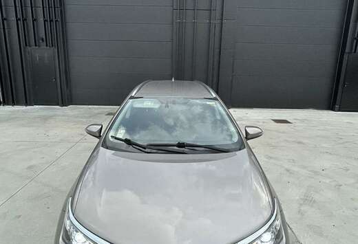 Toyota 1.8 VVT-i Hybrid Automatik