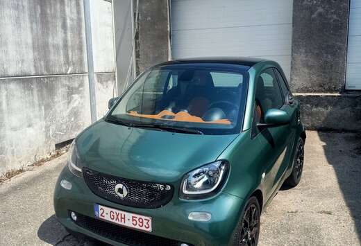 Smart coupe
