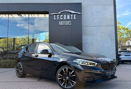 BMW 116iA Hatchback Full-LED/Navigatie/Carplay/PDC/.. ...