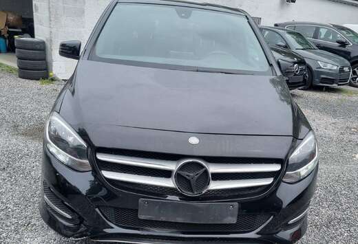 Mercedes-Benz B 200  BRUIT MOTEUR