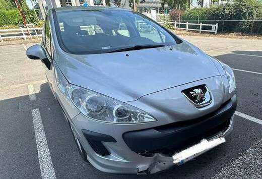 Peugeot 308 1.6i Premium