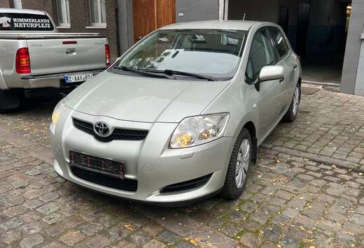 Toyota 1.6i Dual VVT-i Linea Luna