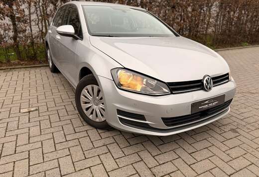 Volkswagen Golf 1.6 CR TDi Trendline DSG