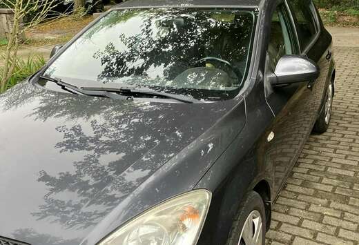 Kia Ceed 1.6 CRDi 90 Vision