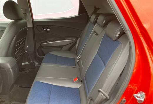 SsangYong XLV 1.6i e-XGi 2WD Sapphire (EU6c)