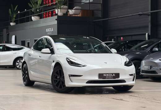 Tesla LONG RANGE - ALL WHEEL DRIVE - AUTOPILOT