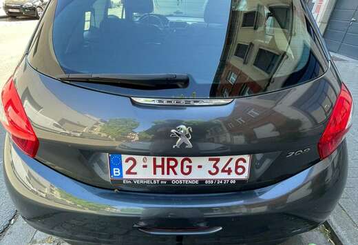 Peugeot 1.2i Intuitive