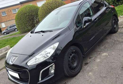 Peugeot 308 1.6 HDi Black