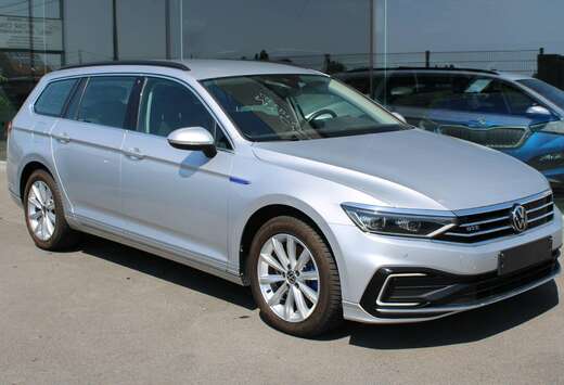 Volkswagen Passat GTE 1.4 eHybrid PHEV DSG-AC-CAMERA- ...
