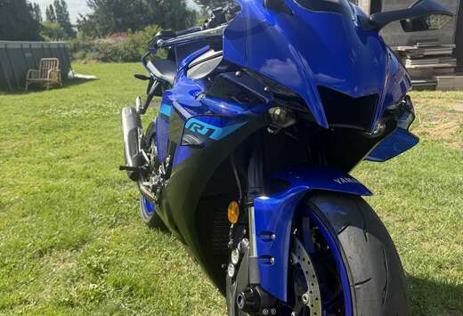 Akrapovic