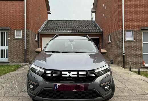 Dacia Hybrid 140 Extreme