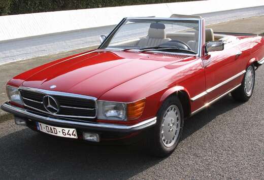 Mercedes-Benz hardtop, manual